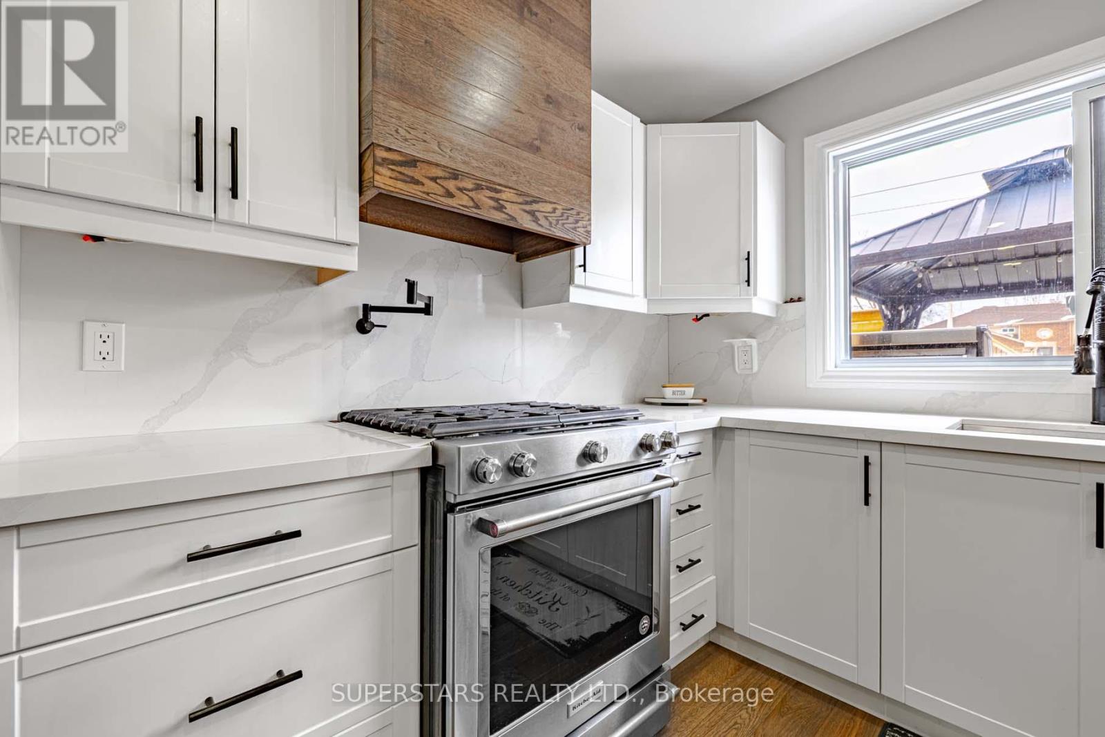 61 Barwick Drive, Barrie, Ontario  L4N 6Z5 - Photo 15 - S13102700