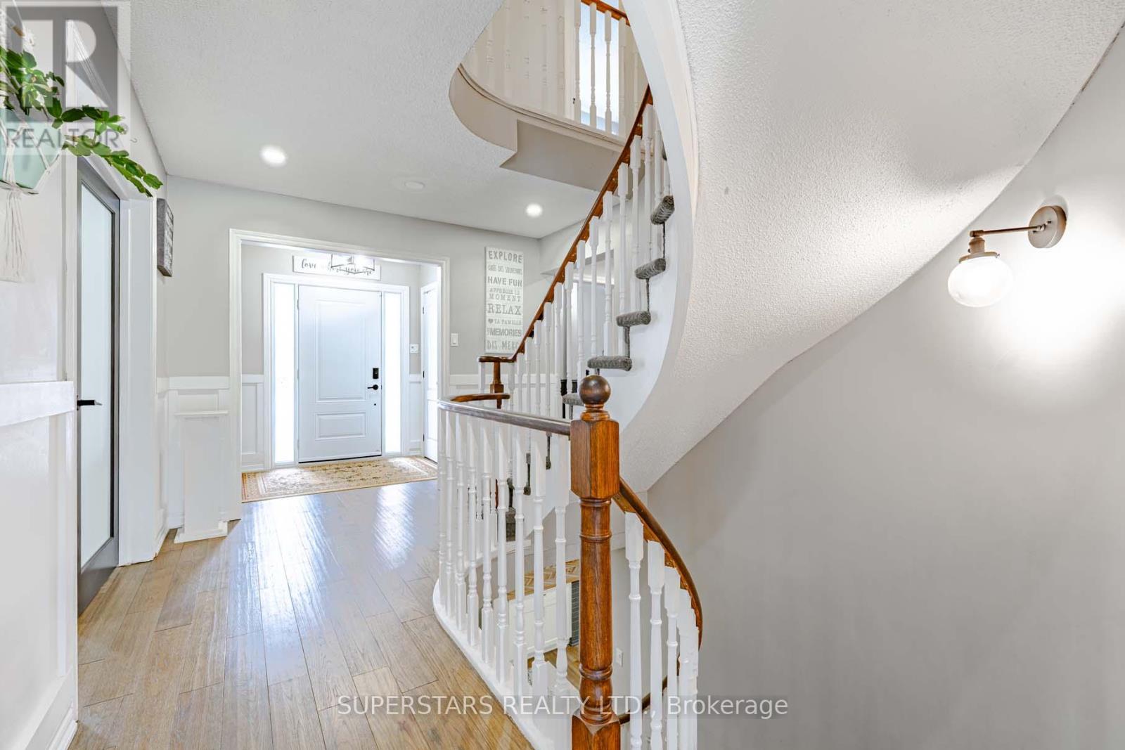 61 Barwick Drive, Barrie, Ontario  L4N 6Z5 - Photo 35 - S13102700