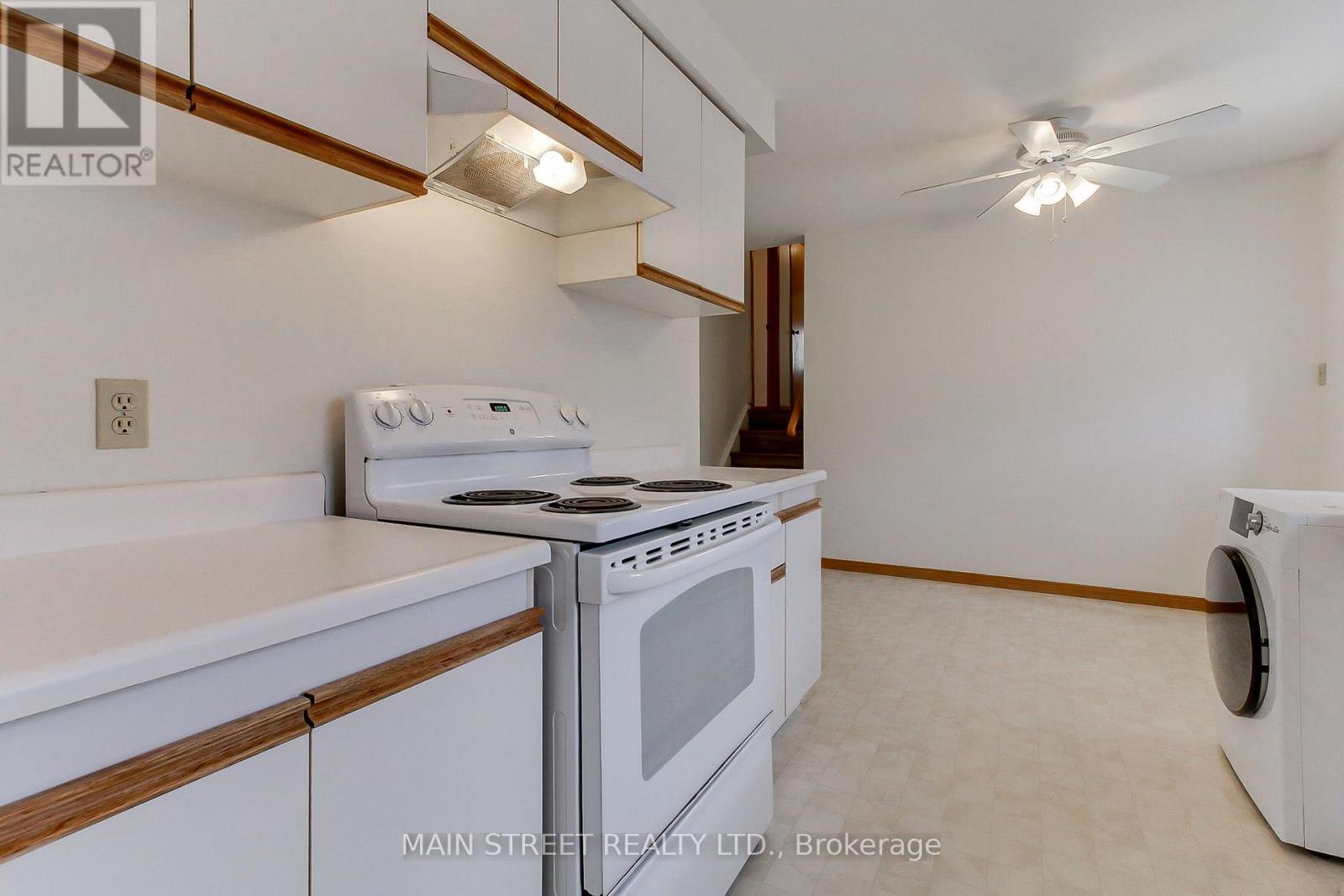 189 Browning Trail, Barrie (Letitia Heights), Ontario  L4N 5H5 - Photo 5 - S13102784