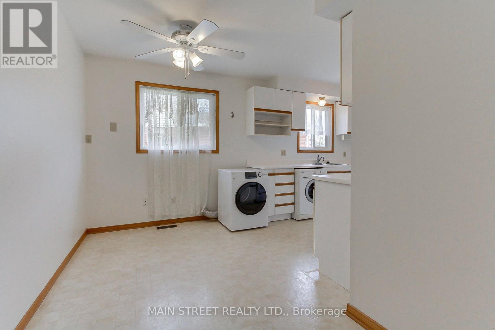 189 Browning Trail, Barrie (Letitia Heights), Ontario  L4N 5H5 - Photo 6 - S13102784