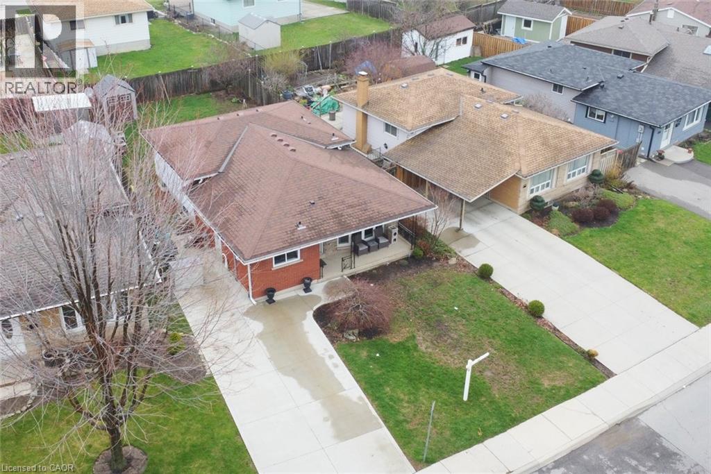 316 Cranbrook Drive, Hamilton, Ontario  L9C 4T3 - Photo 3 - 40821011