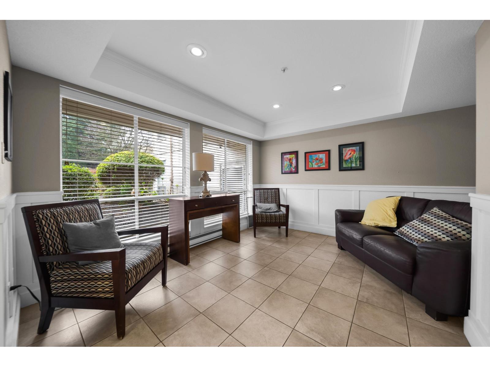 408 33280 E Bourquin Crescent, Abbotsford, British Columbia  V2S 7K2 - Photo 5 - R3119694