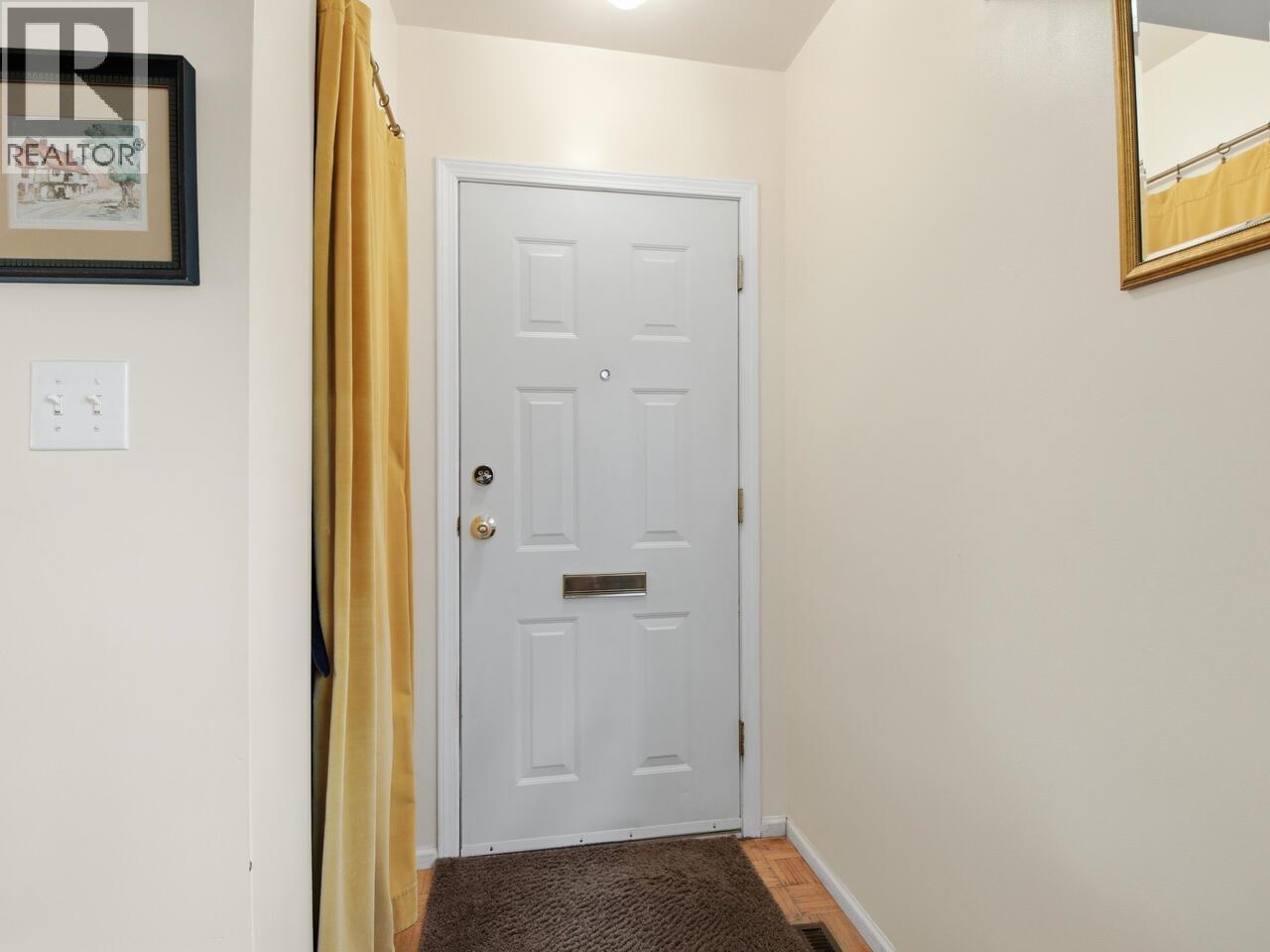 2935 Victoria Drive, Vancouver, British Columbia  V5N 4L7 - Photo 2 - R3120195