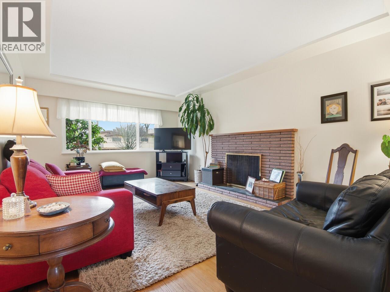 2935 Victoria Drive, Vancouver, British Columbia  V5N 4L7 - Photo 4 - R3120195