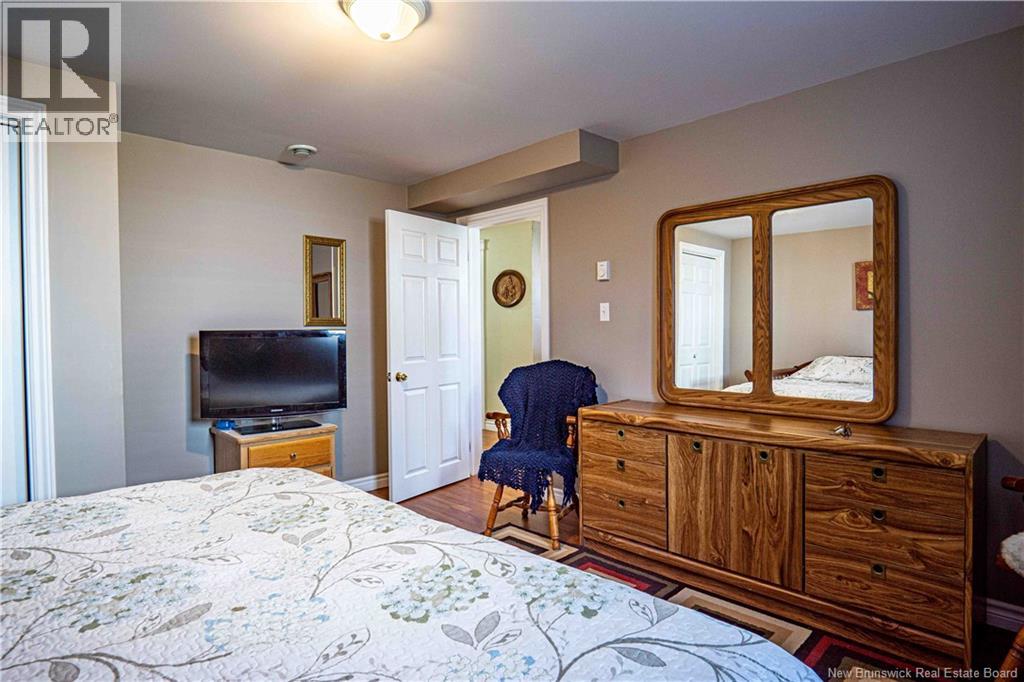 14 Harris Street, Oromocto, New Brunswick  E2V 0A6 - Photo 34 - NB139080