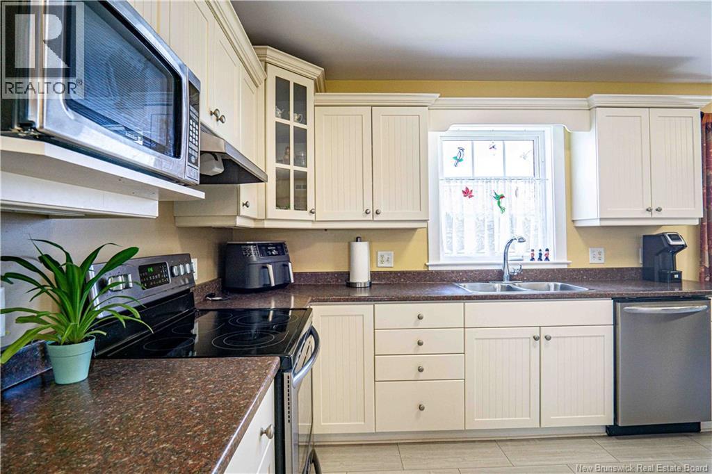 14 Harris Street, Oromocto, New Brunswick  E2V 0A6 - Photo 8 - NB139080
