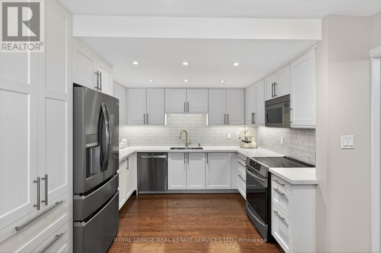 1506 - 2170 Marine Drive, Oakville, Ontario  L6L 5V1 - Photo 10 - W13102454