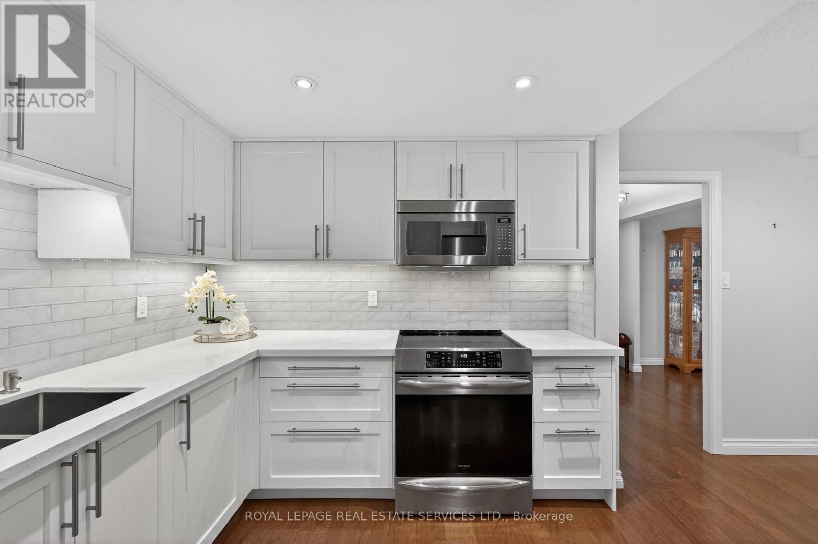 1506 - 2170 Marine Drive, Oakville, Ontario  L6L 5V1 - Photo 11 - W13102454