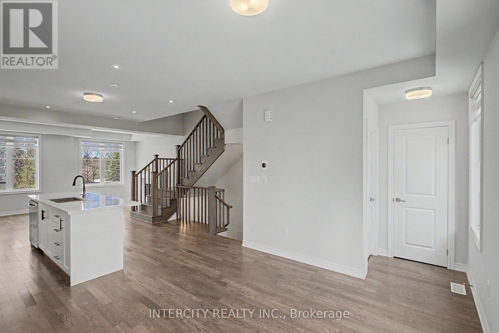 21 Folcroft Street, Brampton, Ontario  L6Y 0B6 - Photo 14 - W13102456