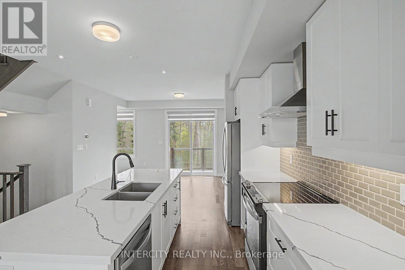 21 Folcroft Street, Brampton, Ontario  L6Y 0B6 - Photo 20 - W13102456