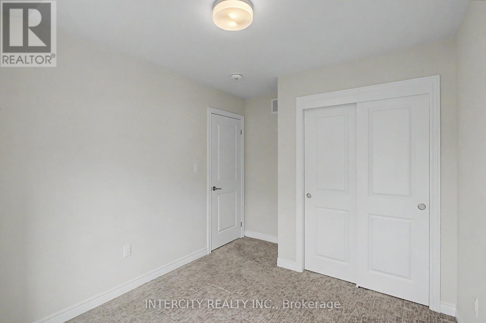 21 Folcroft Street, Brampton, Ontario  L6Y 0B6 - Photo 31 - W13102456