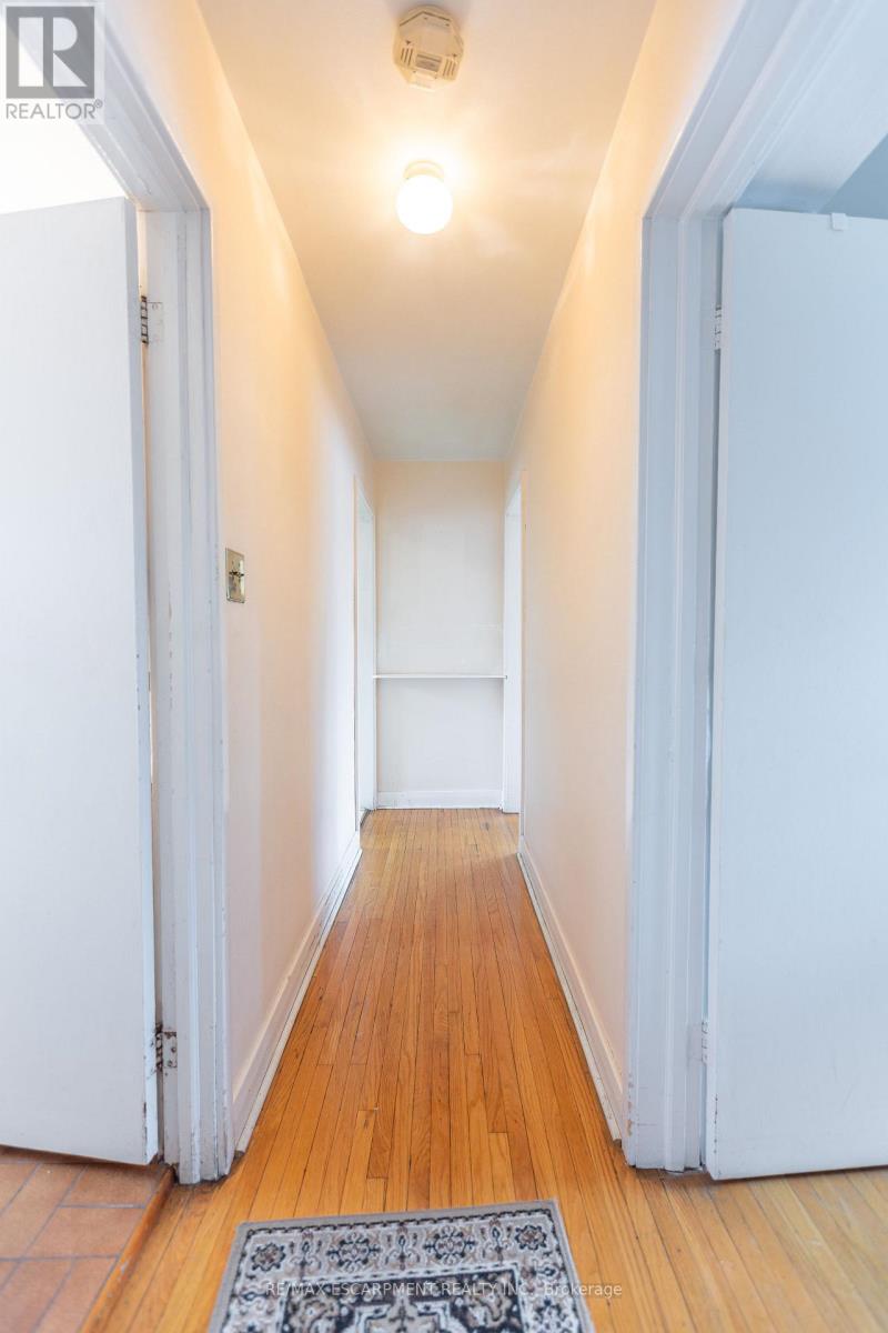 1 Snaresbrook Drive, Toronto, Ontario  M9W 2N5 - Photo 25 - W13102462