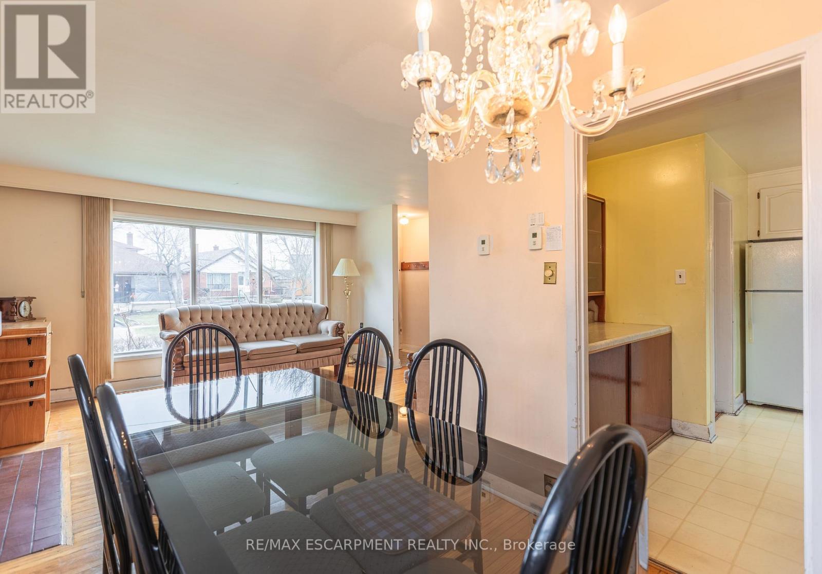 1 Snaresbrook Drive, Toronto, Ontario  M9W 2N5 - Photo 8 - W13102462