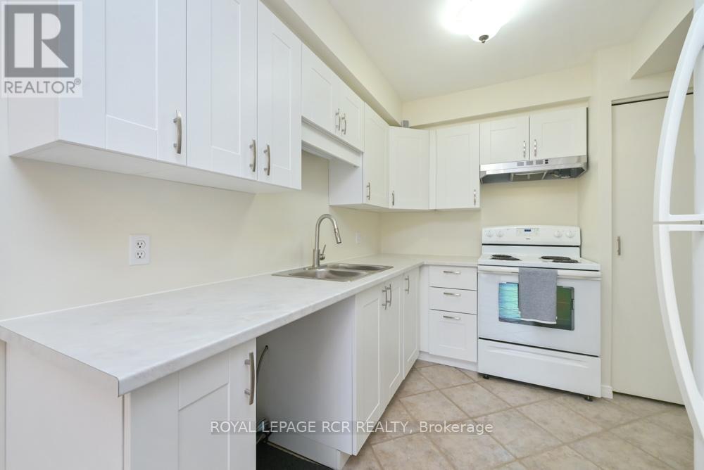 80 Karen Court, Orangeville, Ontario  L9W 3S3 - Photo 7 - W13102482