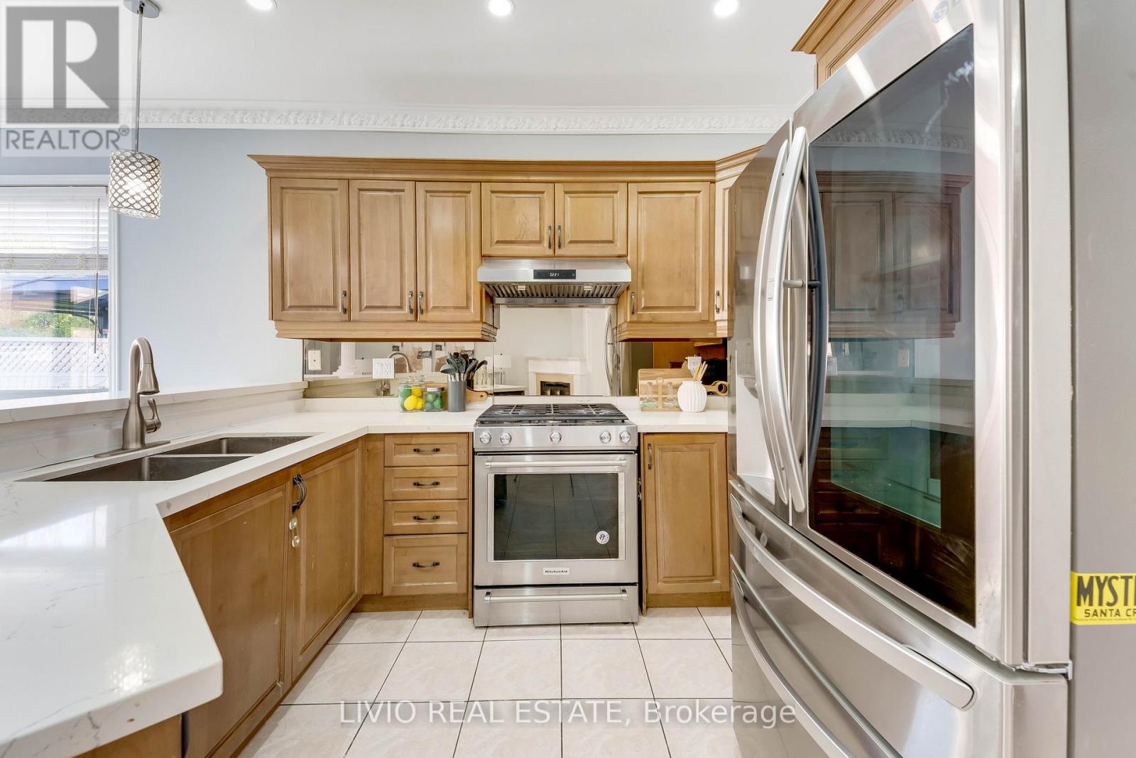 3209 Cactus Gate, Mississauga, Ontario  L5N 8M7 - Photo 11 - W13102590