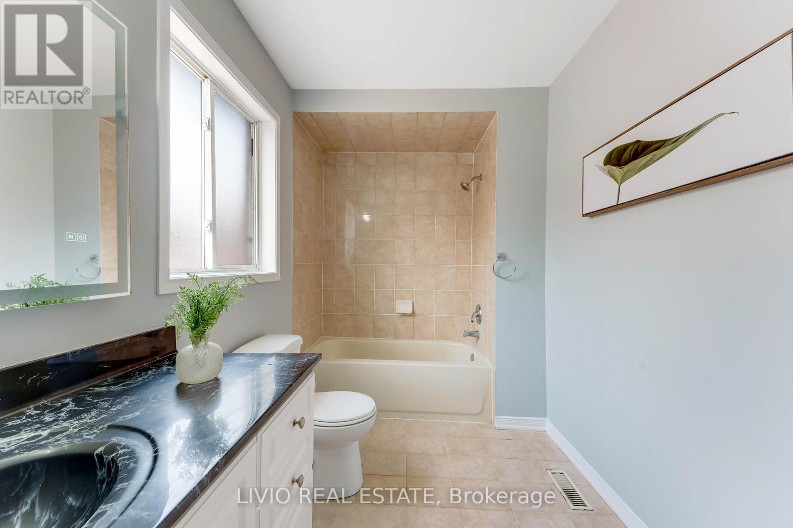 3209 Cactus Gate, Mississauga, Ontario  L5N 8M7 - Photo 35 - W13102590