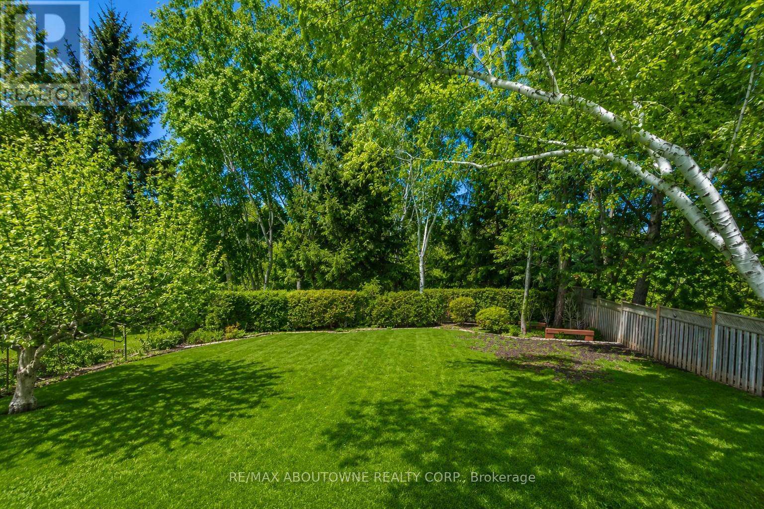 440 Parkridge Crescent, Oakville, Ontario L6M 1B2 - Photo 8 - W13102598