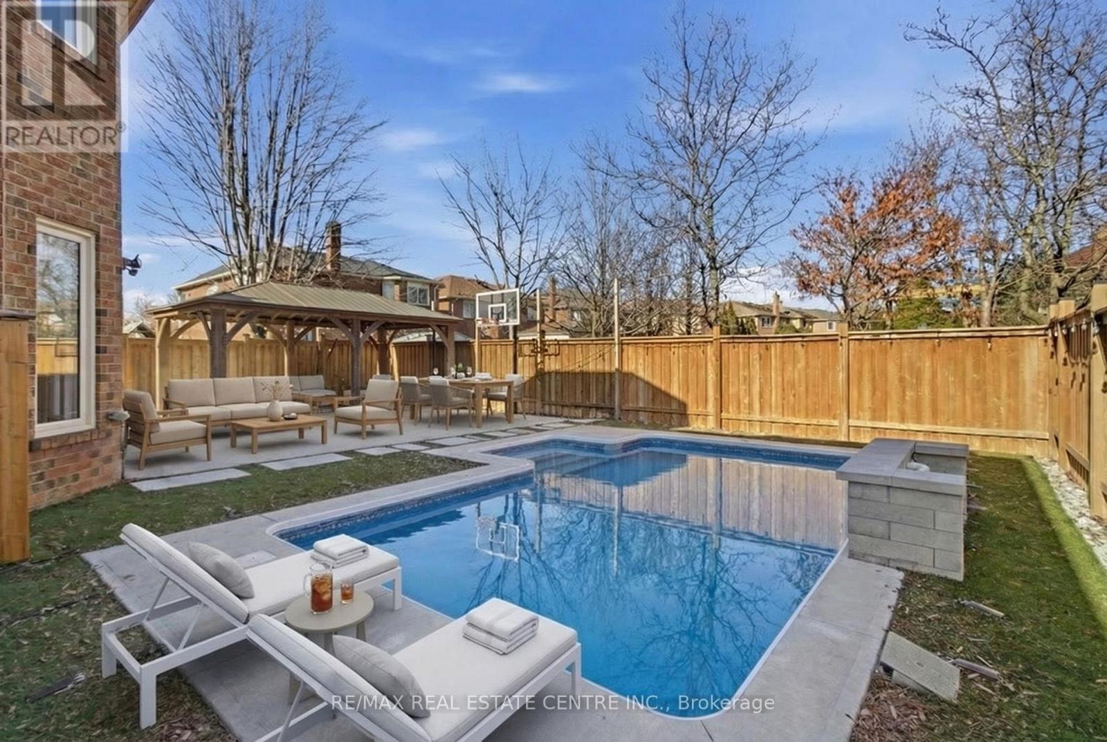 5121 Creditview Road, Mississauga, Ontario  L5V 1R8 - Photo 47 - W13102654