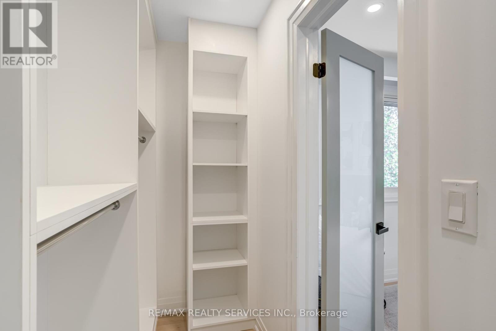 5133 Cherryhill Cres, Burlington, Ontario  L7L 4B8 - Photo 27 - W13102668