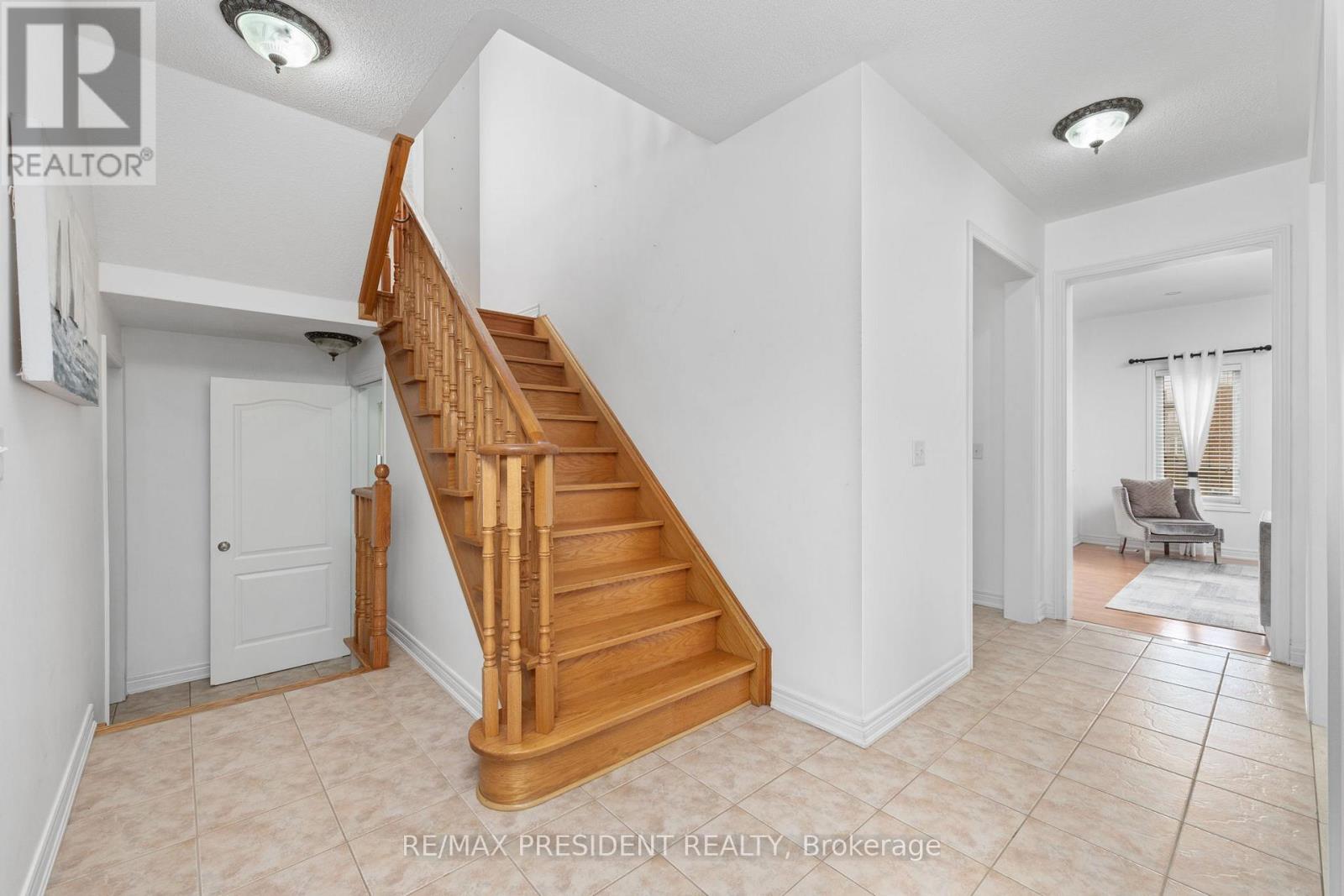 3 Kidbrook Road, Brampton, Ontario  L6P 1Z8 - Photo 19 - W13102694