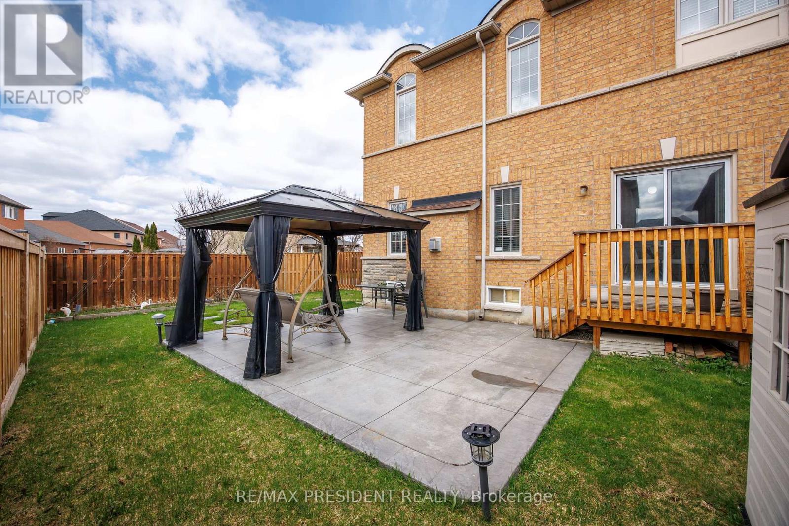 3 Kidbrook Road, Brampton, Ontario  L6P 1Z8 - Photo 43 - W13102694