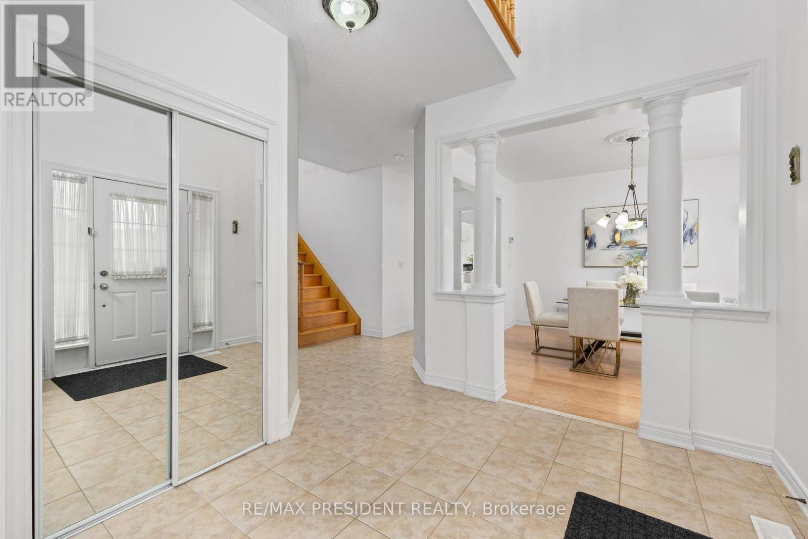 3 Kidbrook Road, Brampton, Ontario  L6P 1Z8 - Photo 8 - W13102694