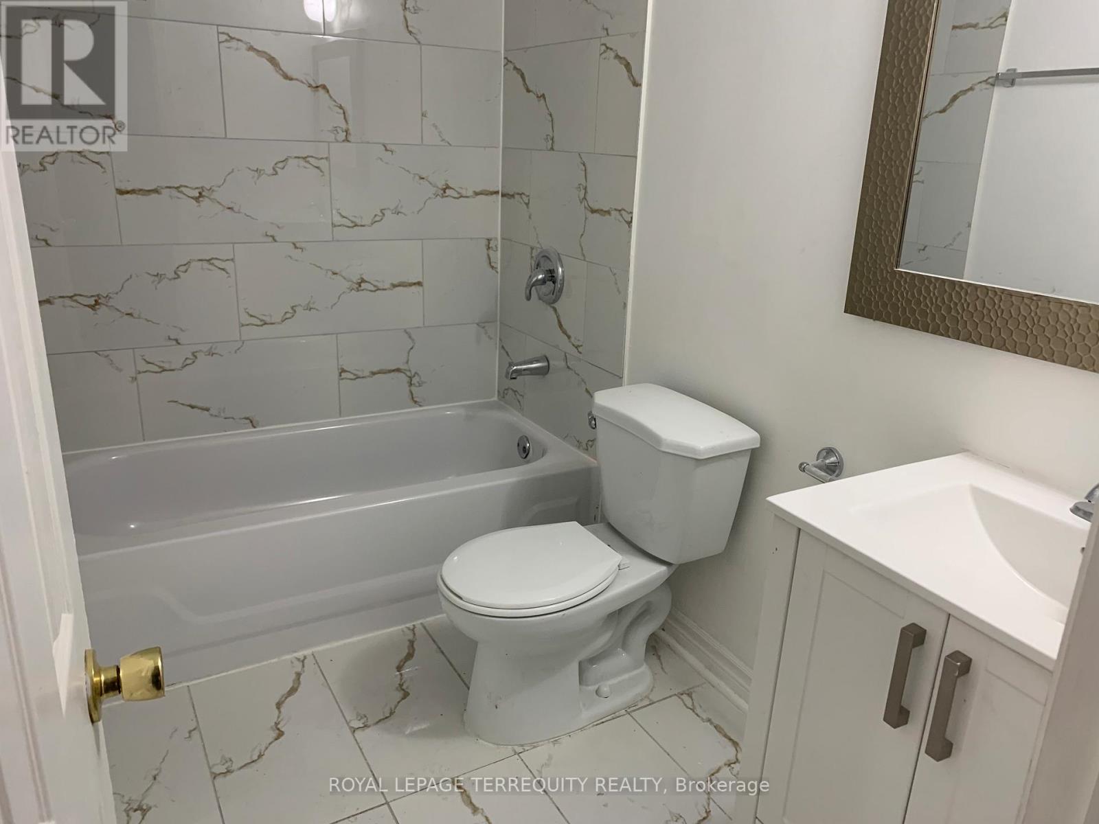 Bsmt - 12 Balmy Way, Brampton, Ontario  L6P 1L3 - Photo 5 - W13102698