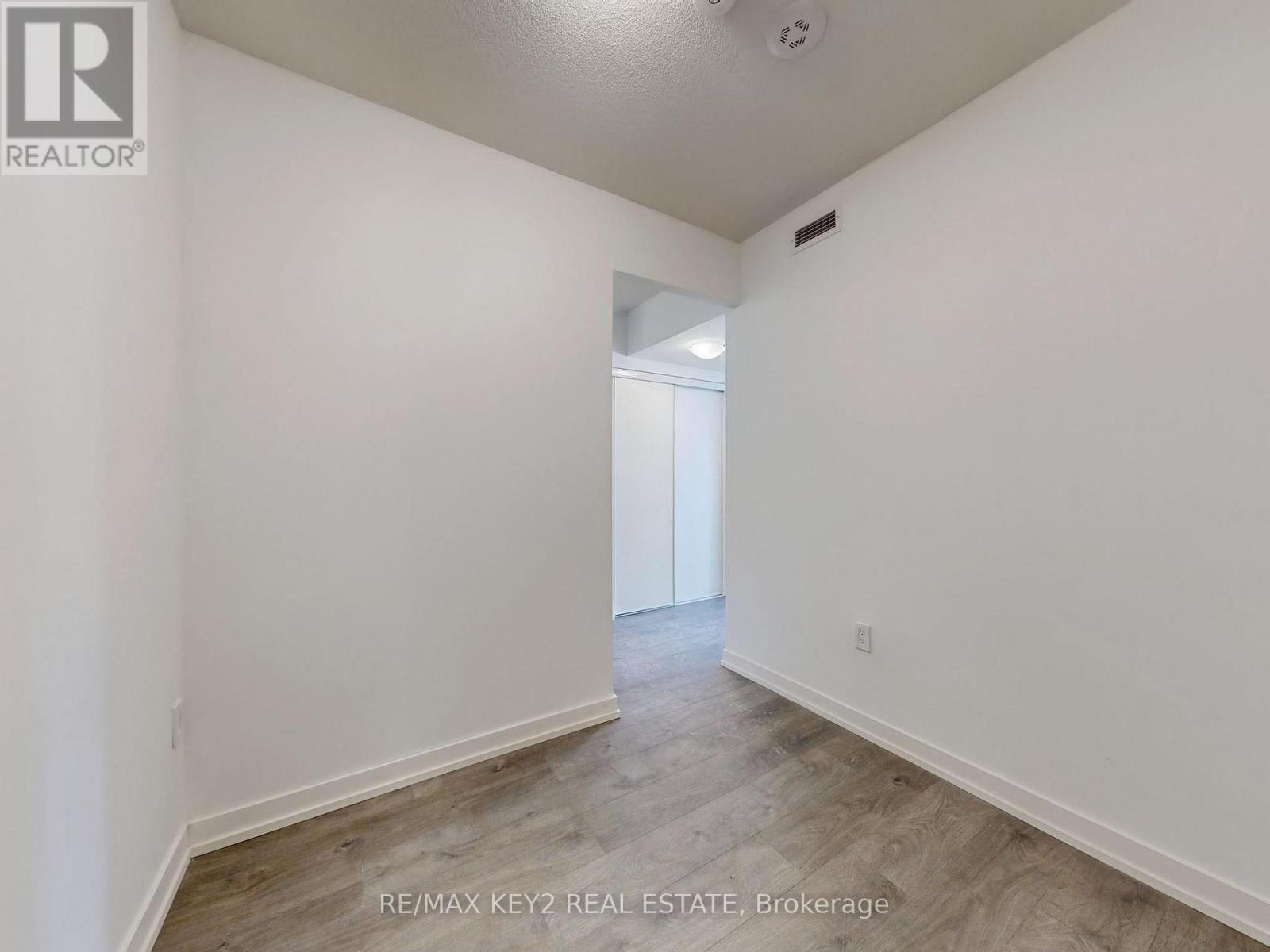 611 - 556 Marlee Avenue, Toronto, Ontario  M6B 0B1 - Photo 11 - W13102730