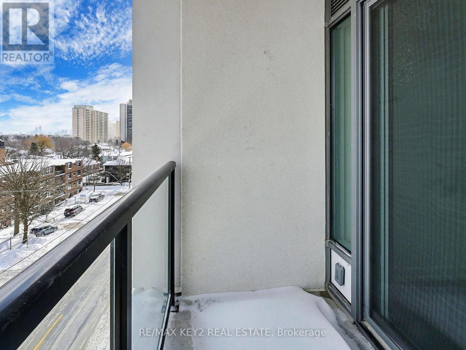 611 - 556 Marlee Avenue, Toronto, Ontario  M6B 0B1 - Photo 6 - W13102730