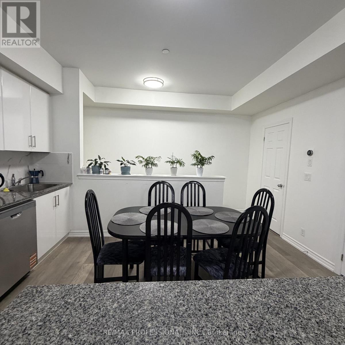 77 - 30 Carnation Avenue, Toronto, Ontario  M8V 0B8 - Photo 10 - W13102816
