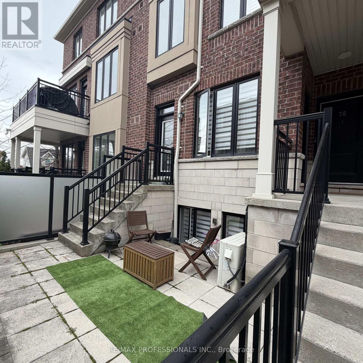 77 - 30 Carnation Avenue, Toronto, Ontario  M8V 0B8 - Photo 3 - W13102816