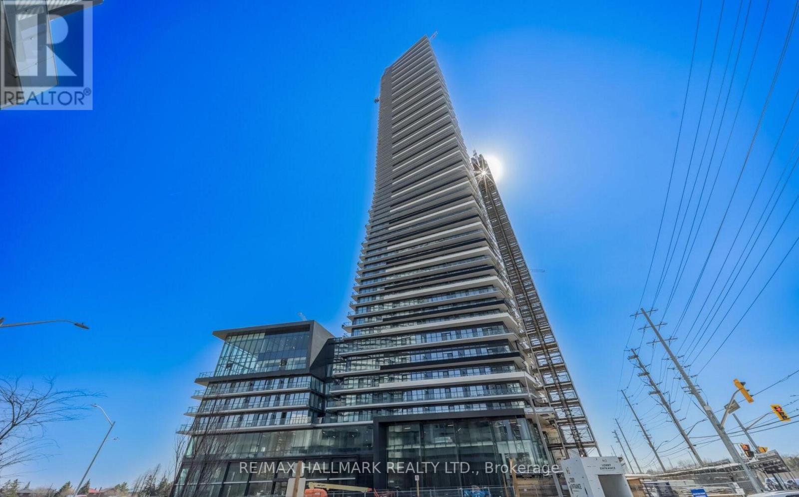 2036 - 448 BURNHAMPTHORPE ROAD, Mississauga, Ontario