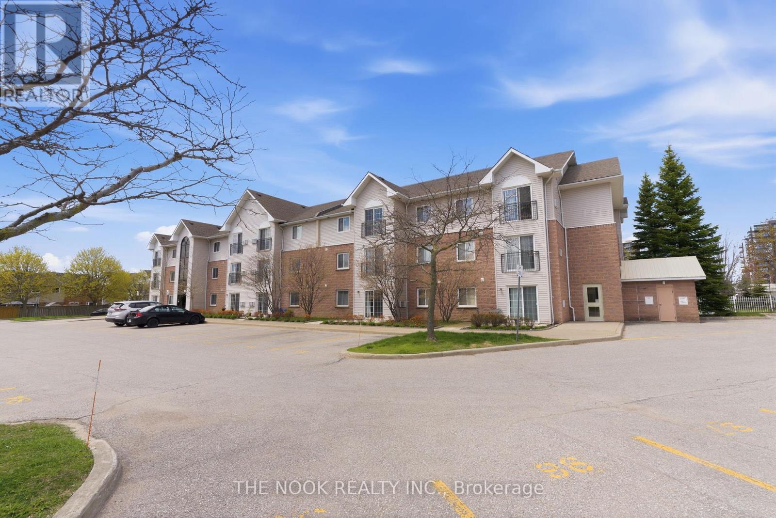 107 - 91 Aspen Springs Drive, Clarington, Ontario L1C 5J9 - Photo 37 - E13094950