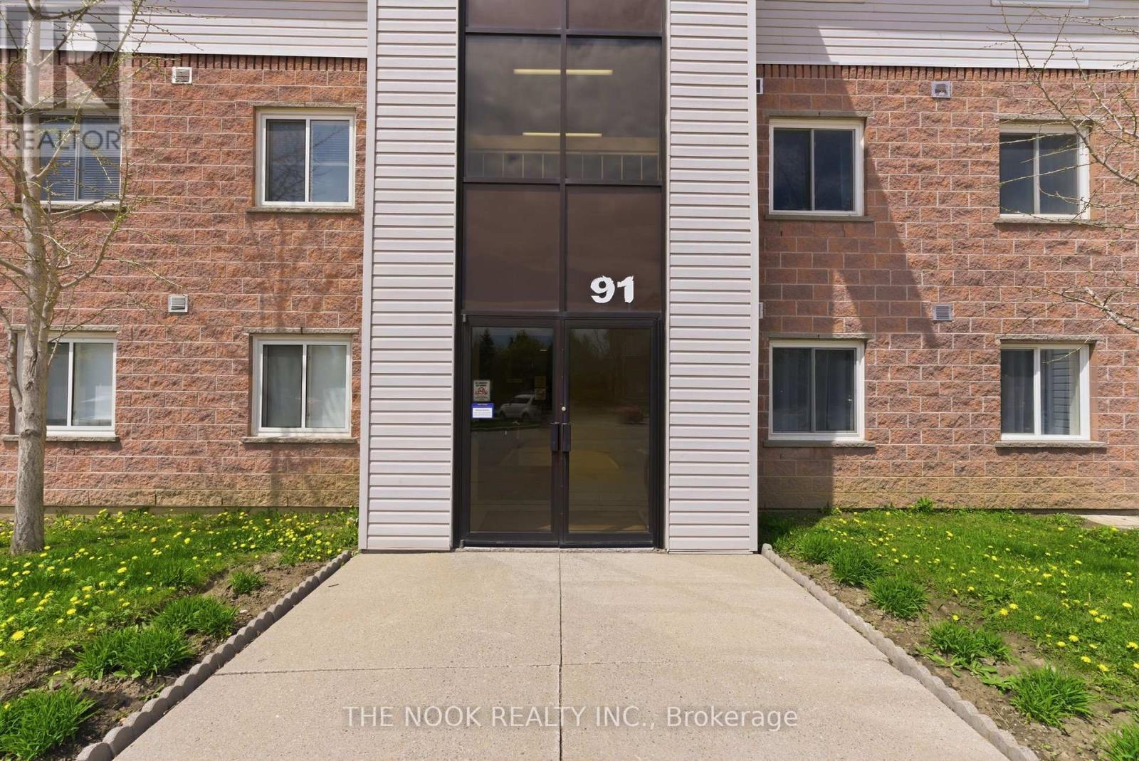 107 - 91 Aspen Springs Drive, Clarington, Ontario L1C 5J9 - Photo 39 - E13094950