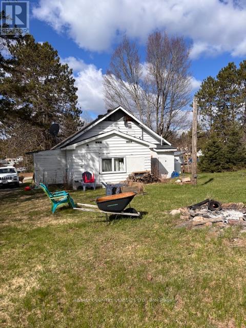 29606 60 Hwy Highway, South Algonquin, Ontario  K0J 2M0 - Photo 7 - X12992048