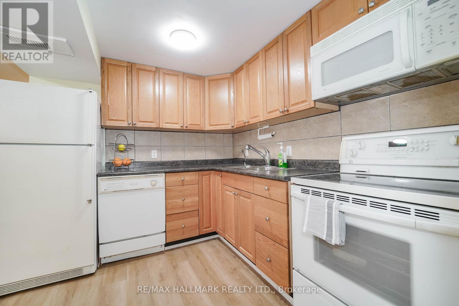30 Shandon Drive, Toronto, Ontario  M1R 4M5 - Photo 36 - E13099448