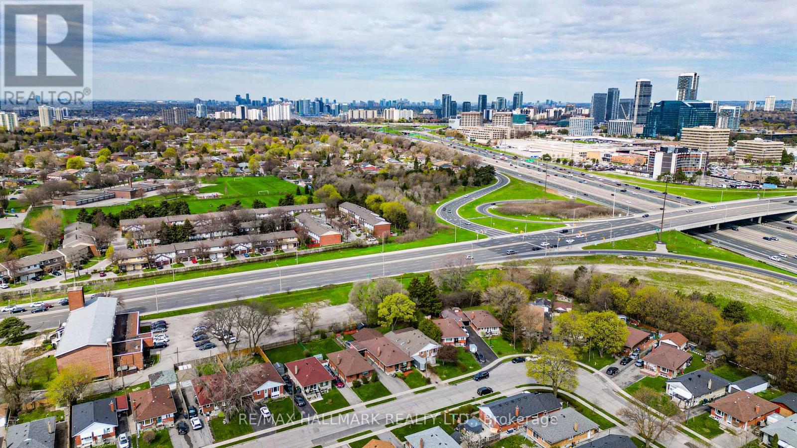 30 Shandon Drive, Toronto, Ontario  M1R 4M5 - Photo 6 - E13099448