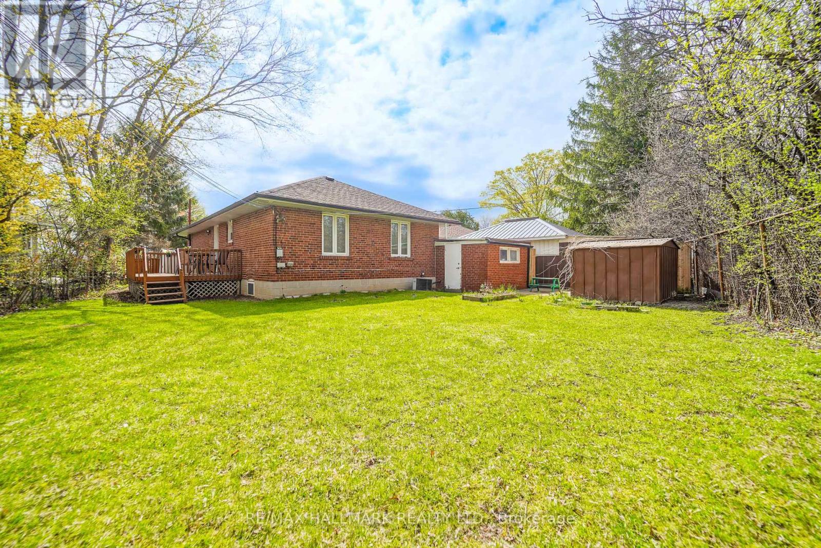 30 Shandon Drive, Toronto, Ontario  M1R 4M5 - Photo 12 - E13099448