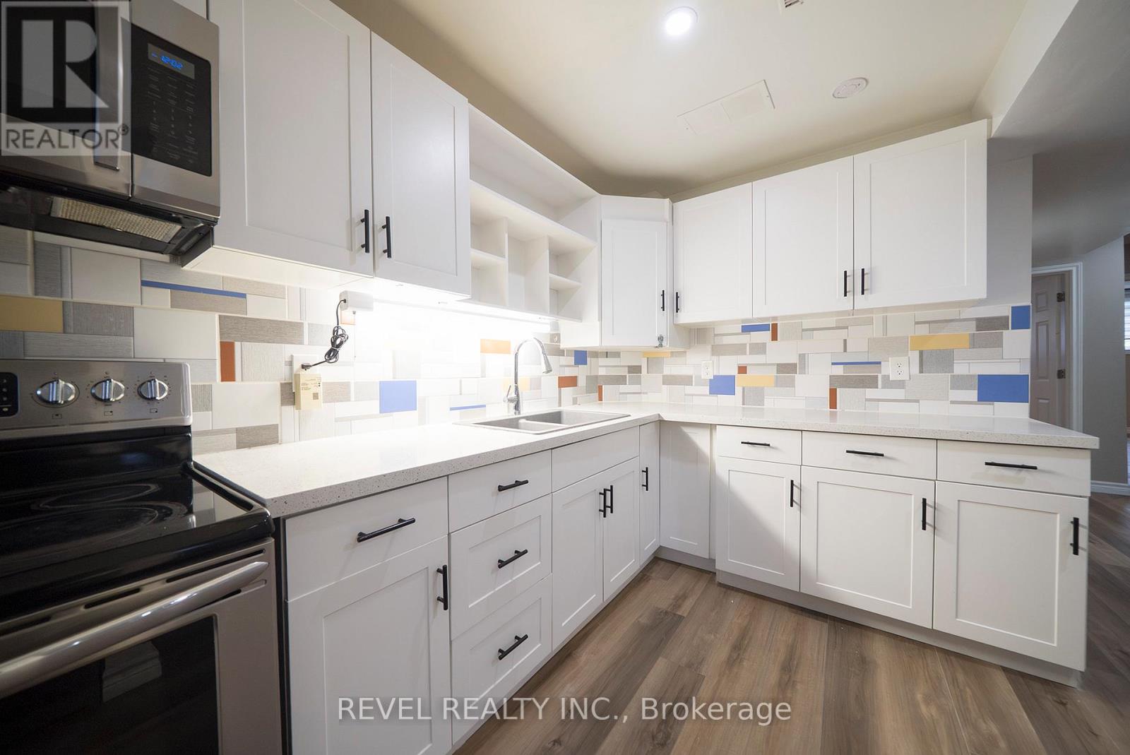 Lower - 53 Memorial Drive, Brantford, Ontario N3R 5S2 - Photo 7 - X13102560
