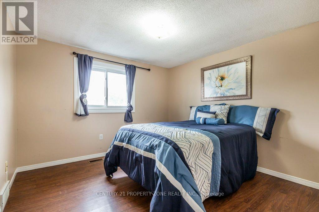 38 Rauch Court, Kitchener, Ontario N2N 3C7 - Photo 10 - X13102680