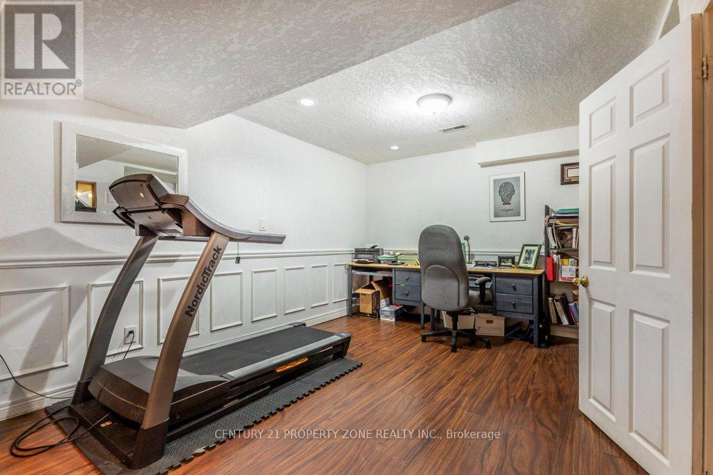 38 Rauch Court, Kitchener, Ontario N2N 3C7 - Photo 15 - X13102680