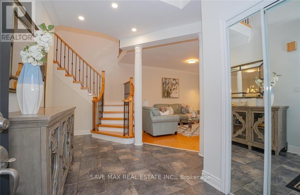 50 Islandview Way, Hamilton, Ontario  L8E 6C1 - Photo 3 - X13102686