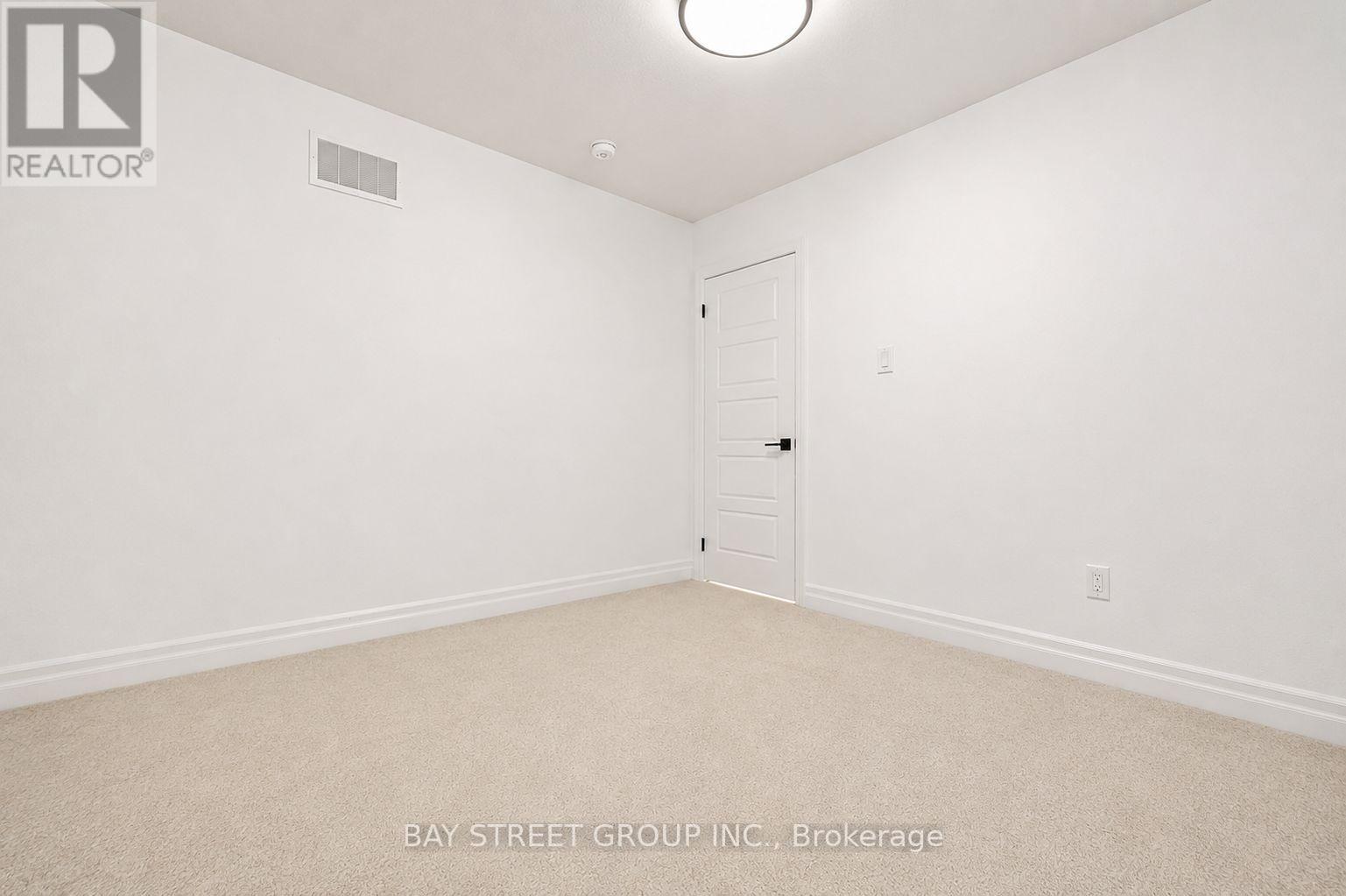91 Milt Schmidt Street, Kitchener, Ontario  N2R 0T2 - Photo 21 - X13102764