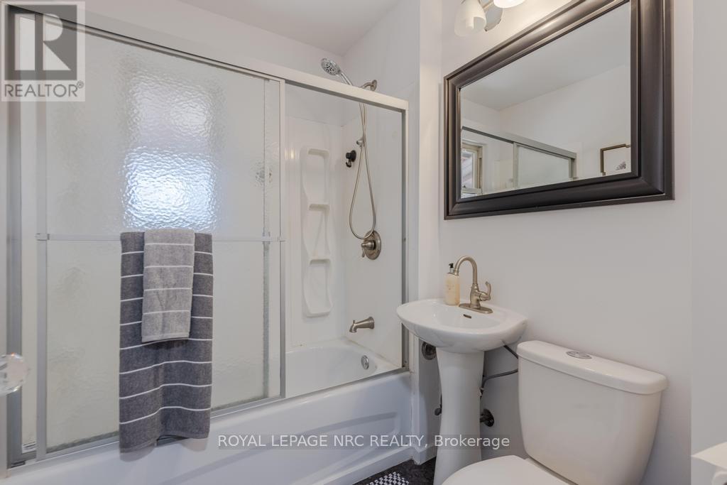 41 Plymouth Avenue, St. Catharines, Ontario  L2R 2X8 - Photo 14 - X13102818