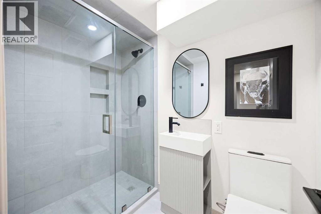 450 Scarboro Avenue Sw, Calgary, Alberta  T3C 2H6 - Photo 41 - A2309298