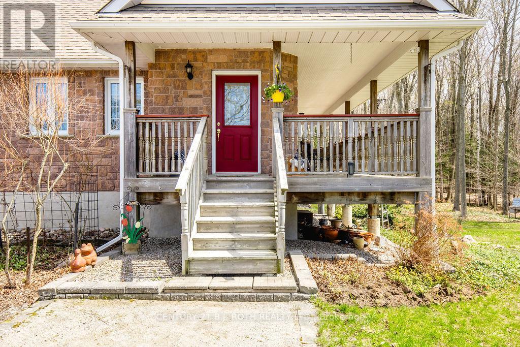 1187 French Road, Tay, Ontario  L4R 4K3 - Photo 2 - S12953134
