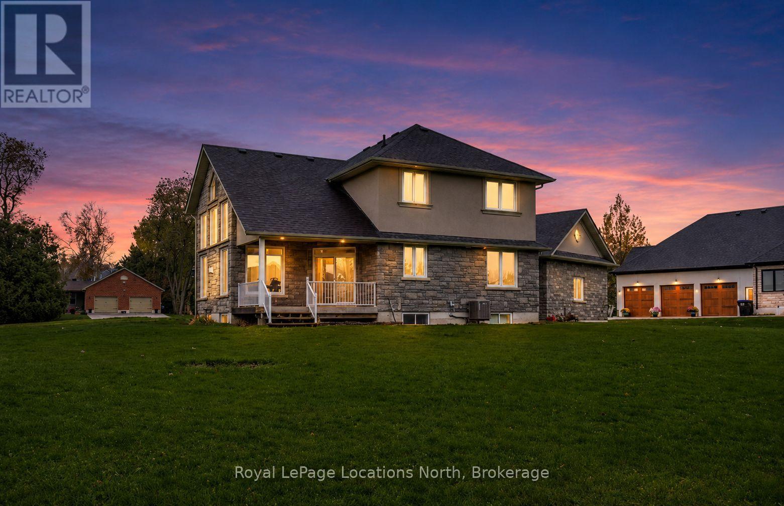 6 Butternut Crescent, Wasaga Beach, Ontario  L9Z 3S9 - Photo 2 - S13102952