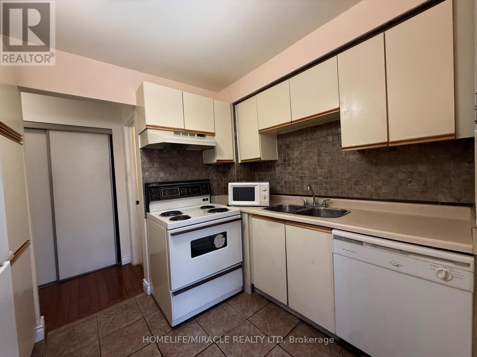19-3510 South Mill Way E, Mississauga, Ontario  L5L 3T9 - Photo 7 - W13102548