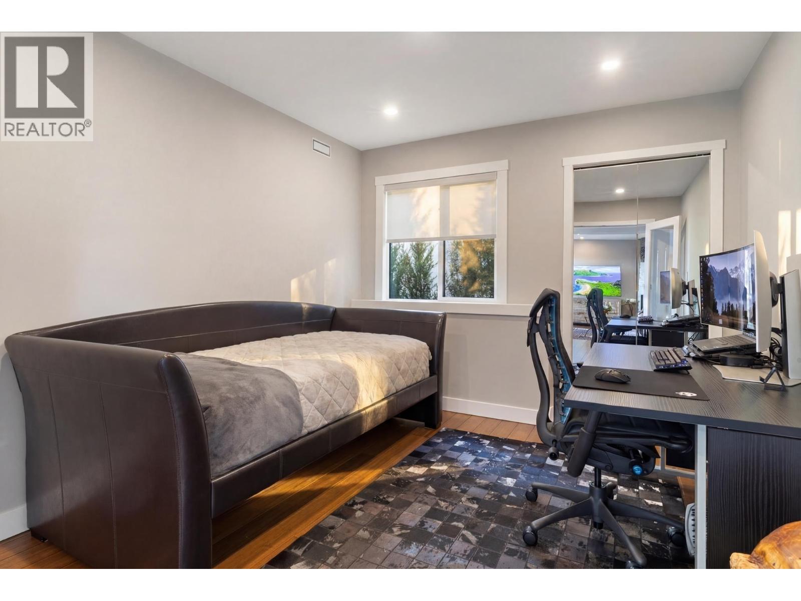 4778 Meadfeild Court, West Vancouver, British Columbia  V7W 2Y3 - Photo 17 - R3121279