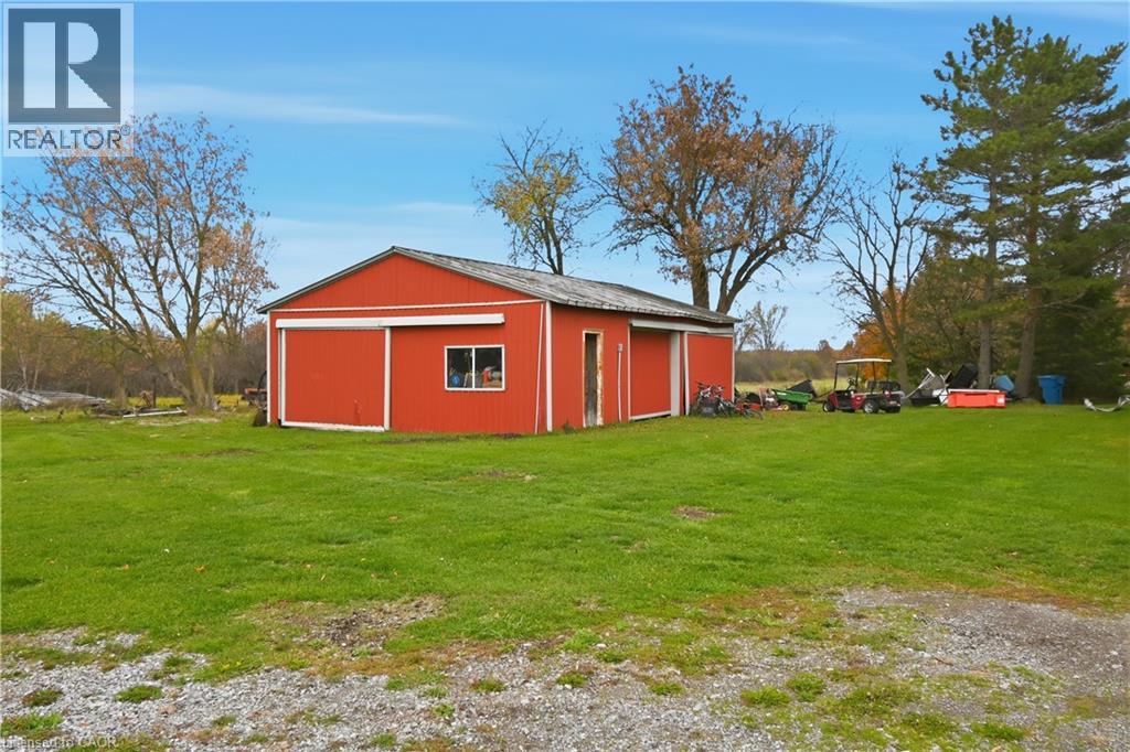 9043 Ridge Road, Niagara Falls, Ontario  L3B 5N7 - Photo 45 - 40828280